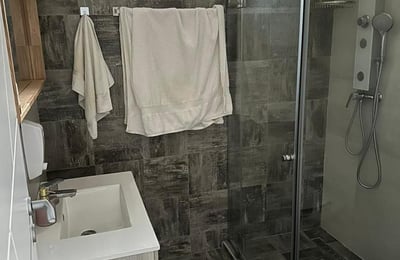 Аренда комфортной 2-комнатной квартиры 55 м² в районе Mamaia, Констанца, Румыния